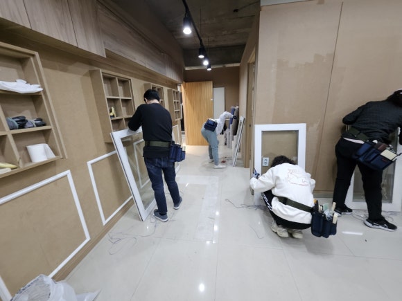 어알다인테리어필름학원 이미지