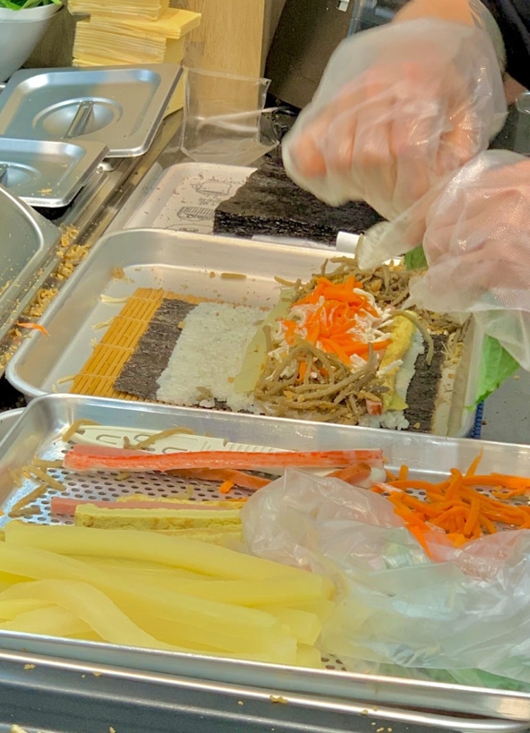 꼬마김밥3형제 이미지