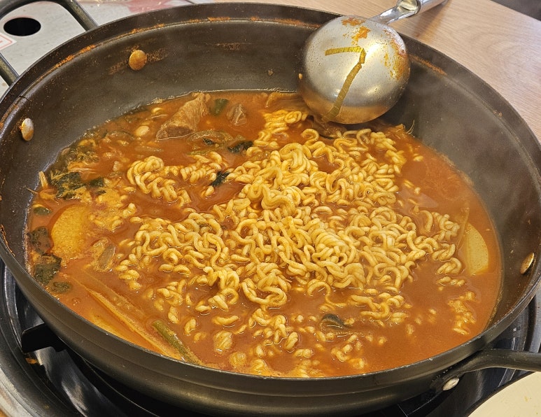 뼈굿 감자탕&뼈구이 본점 이미지