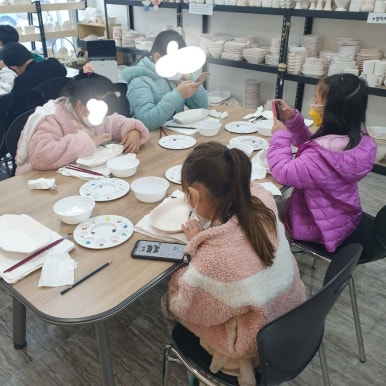 위드클레이 이미지