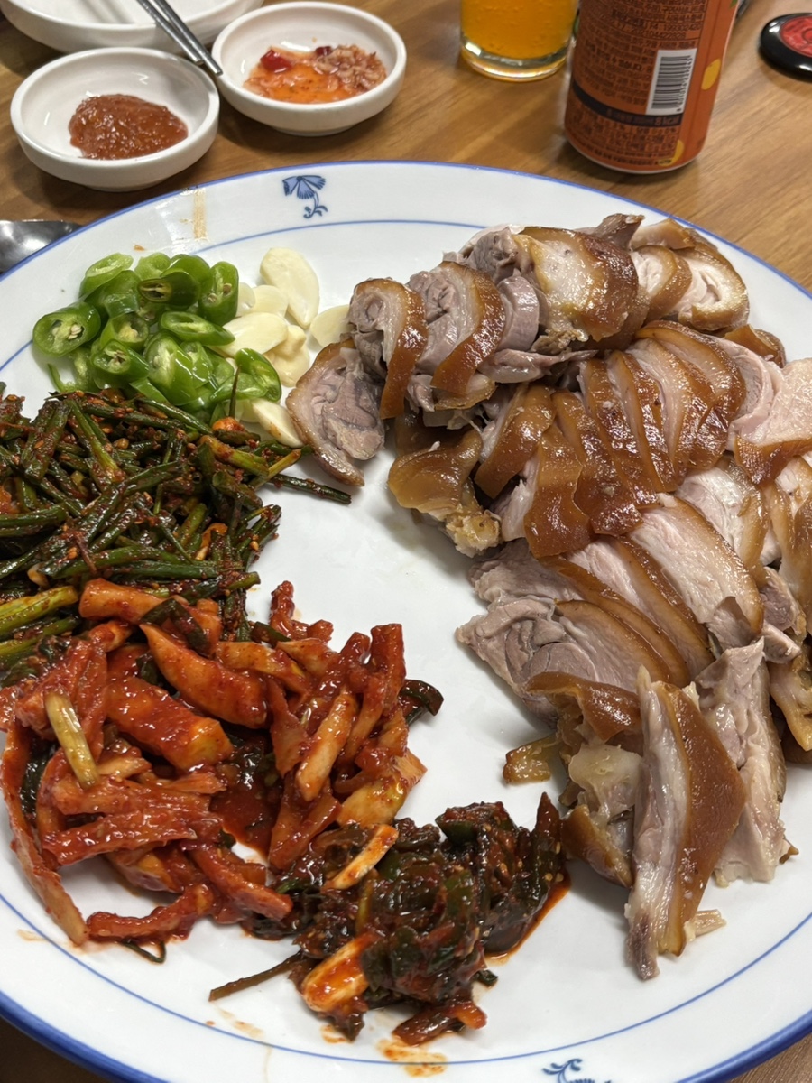 왕노미족발 이미지