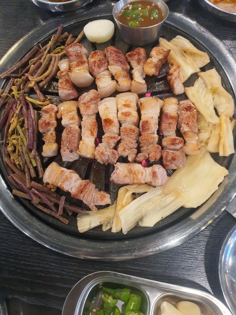고근산흑돼지 이미지