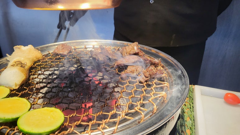 맛있는고기들 이미지