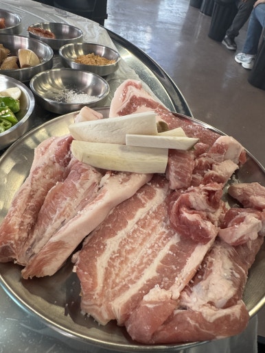 돈이네연탄구이 이미지