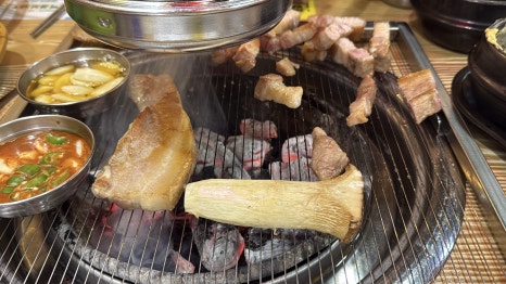 통큰고기참숯구이 이미지
