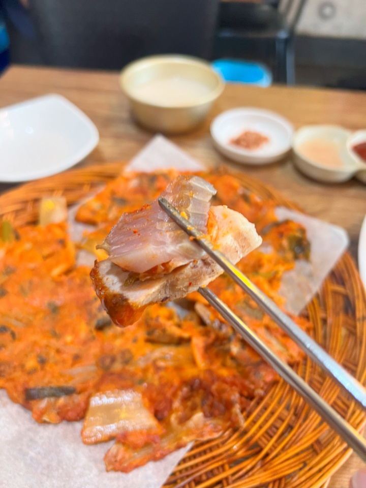 흑산도홍탁 이미지