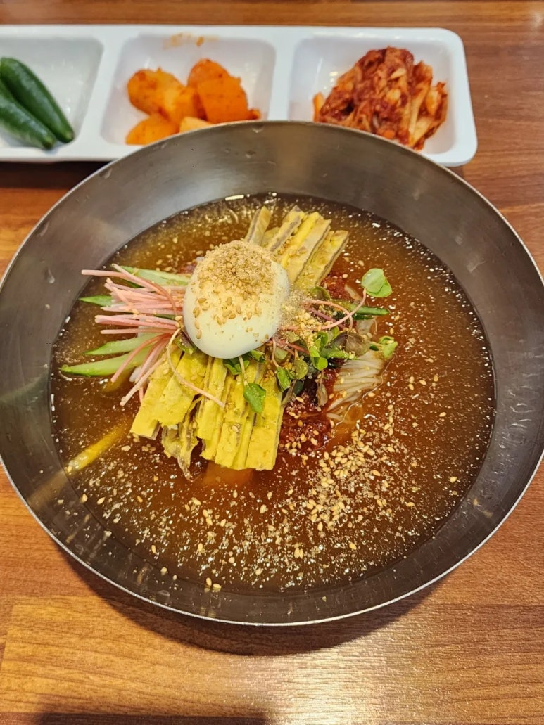 고메밀면 이미지