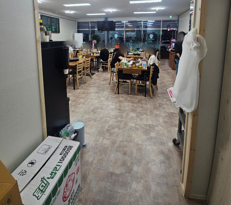 대패어때 이미지