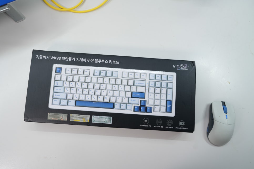 제주 감성 풀윤활 기계식 키보드, 지클릭커 WK98 타란튤라 무선 블루투스 키보드 추천 이미지 3