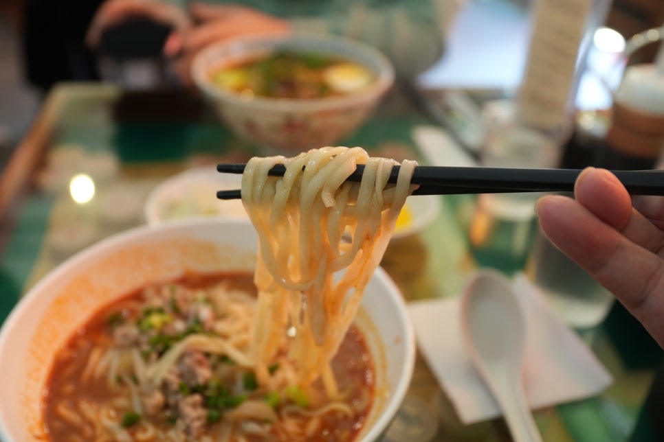 성수동 맛집 육육면관 방문기 – 아내는 우육면, 나는 탄탄면 이미지 12