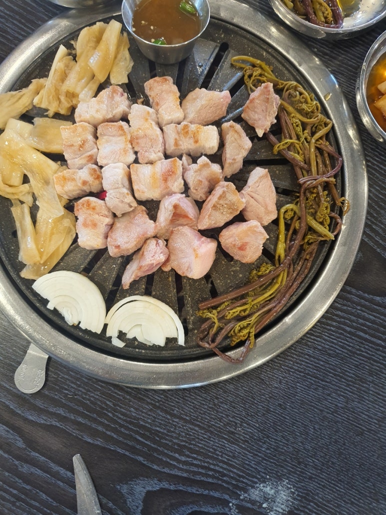 고근산흑돼지 이미지