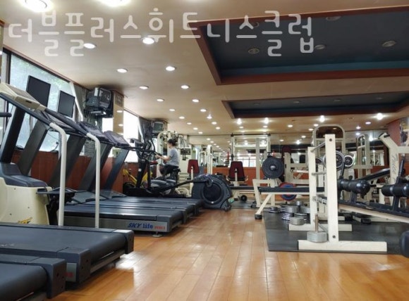 플러스휘트니스 이미지
