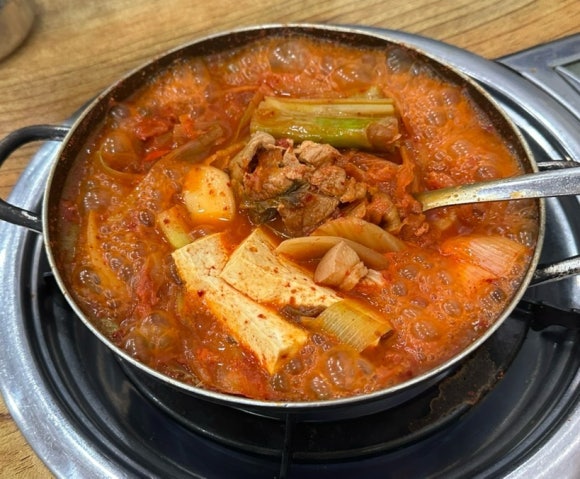 돈가네옛날김치돼지찌개 이미지