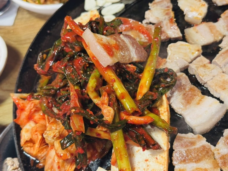 엄마밥집솥뚜껑 이미지