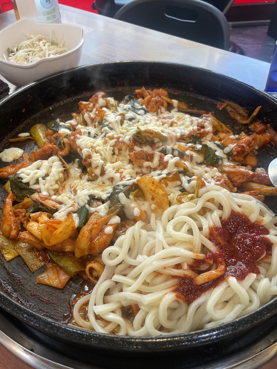 춘천옥닭갈비 이미지