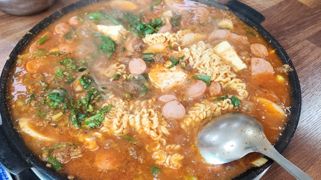 윤대감부대찌개 이미지