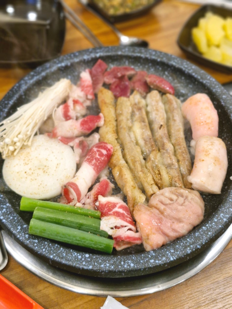 꾸버소 이미지