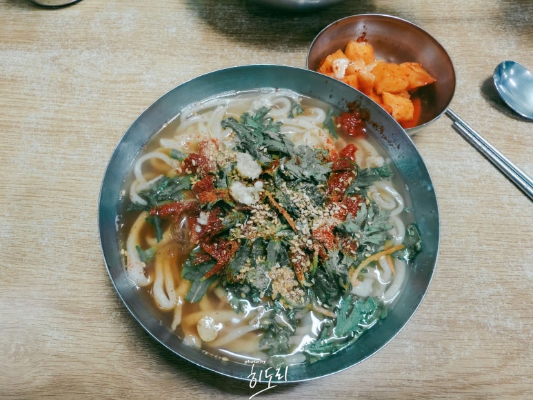 손칼국수 이미지