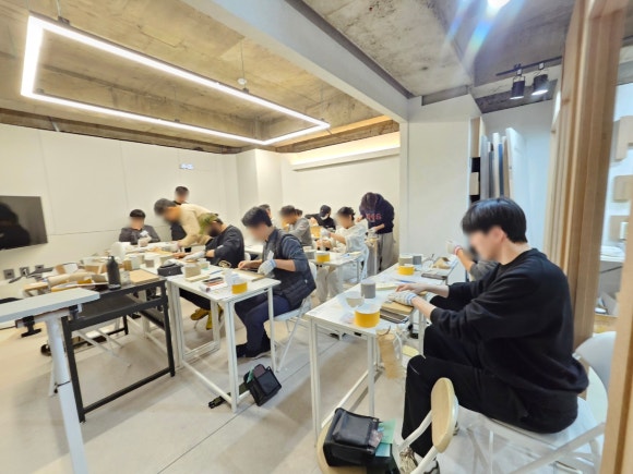 어알다인테리어필름학원 이미지