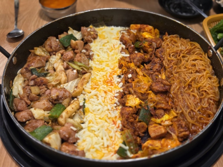 유가네닭갈비 괴정역점 이미지