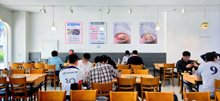 육백밀면 이미지