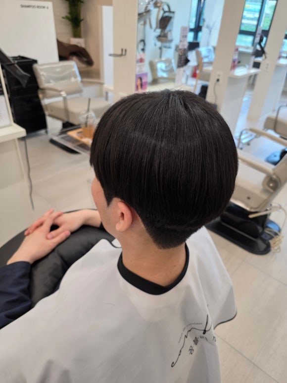 리살롱 이미지