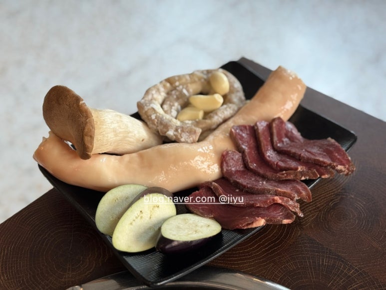 참숯돌판구이 이미지