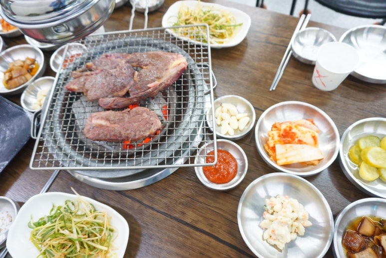 꽃담식당 이미지