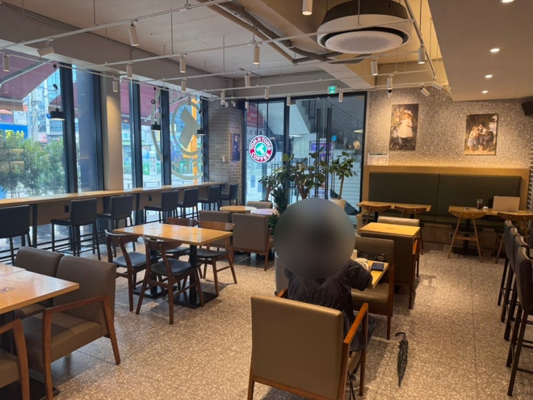 탐앤탐스신정역점 이미지