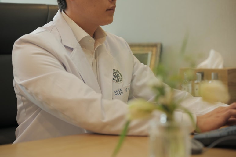 청담리투의원 이미지