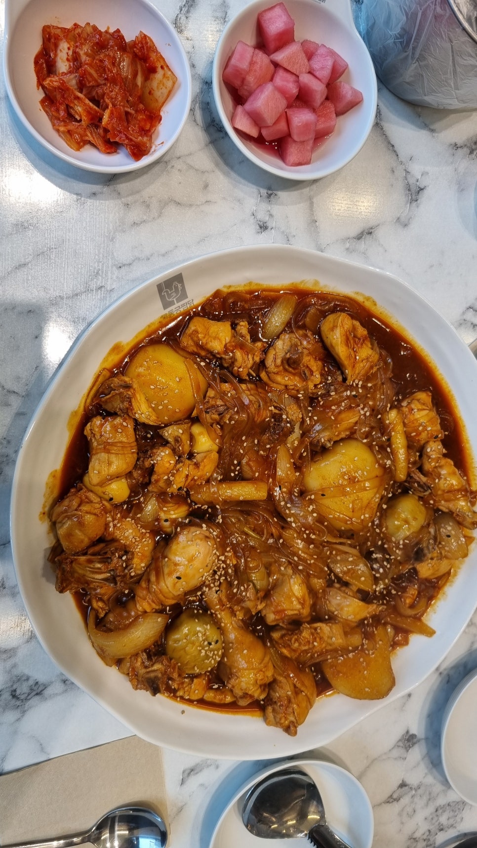 동궁찜닭안산 이미지