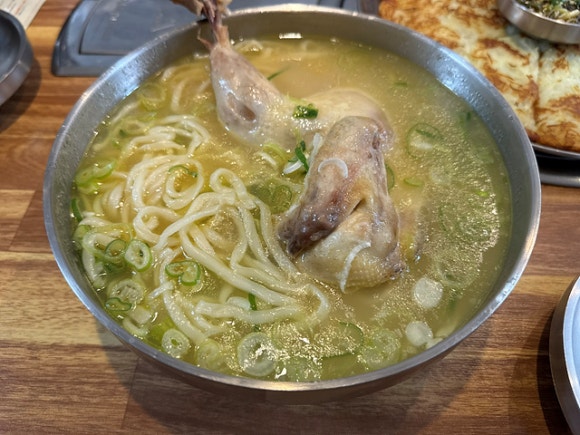 명동칼국수 이미지