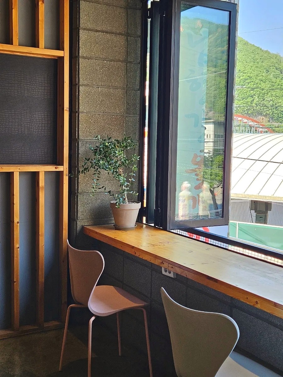 카페아우룸 이미지