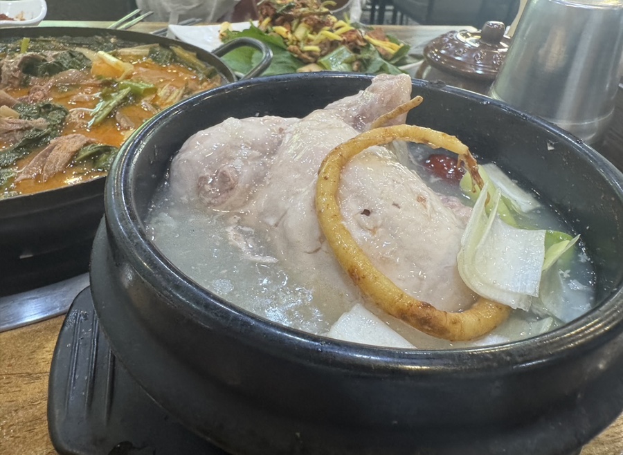 가마솥영양탕 이미지