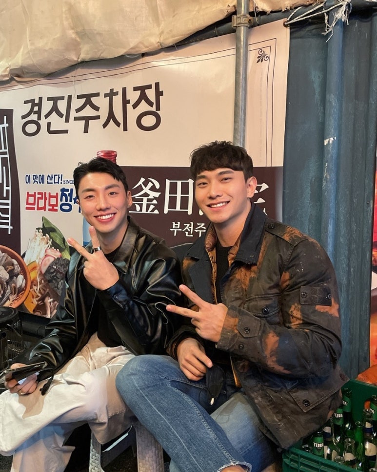 조선숯불치킨 이미지