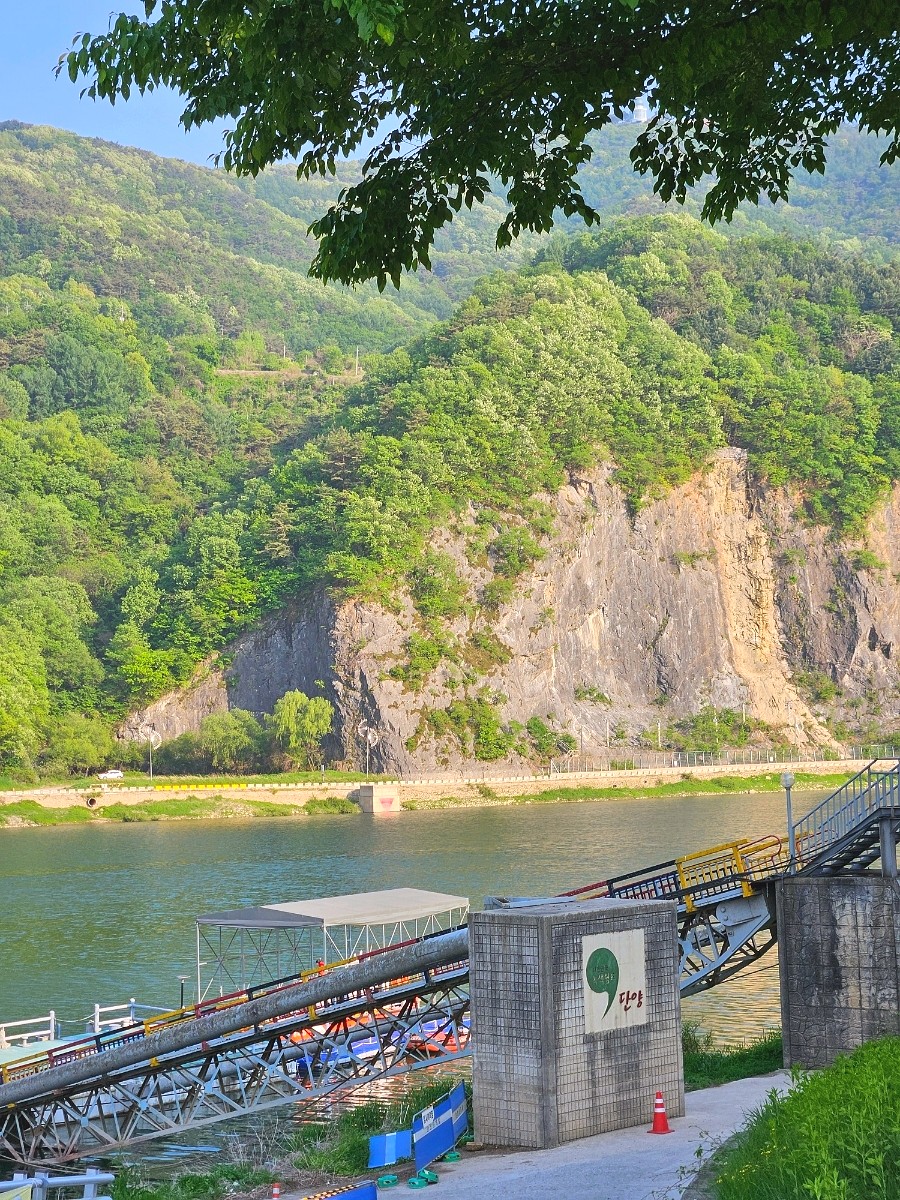 카페아우룸 이미지