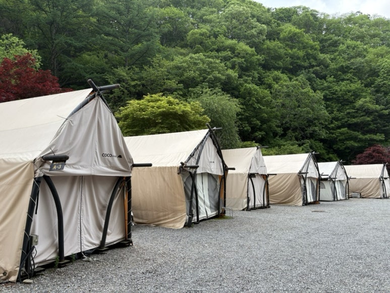 석산계곡 코코비발디글램핑 카라반 오토캠핑장 이미지