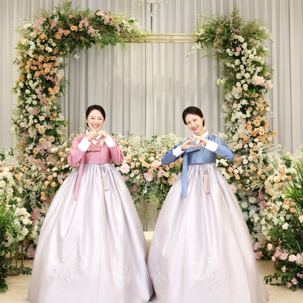 한복옷깃 이미지