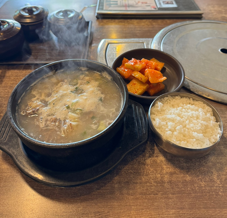 빵장수단팥빵우 이미지
