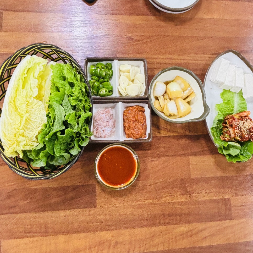 초가집보쌈&족발 이미지