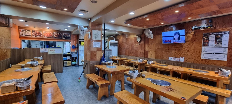 명품청기와감자탕 미성점 사진 3