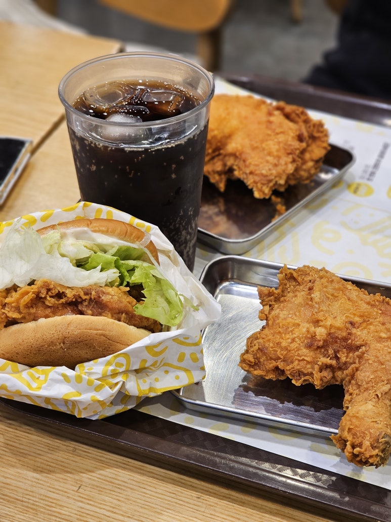 맘스터치 왕십리 뉴타운점 이미지