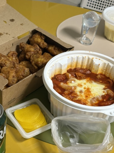교촌치킨 사직1호점 이미지