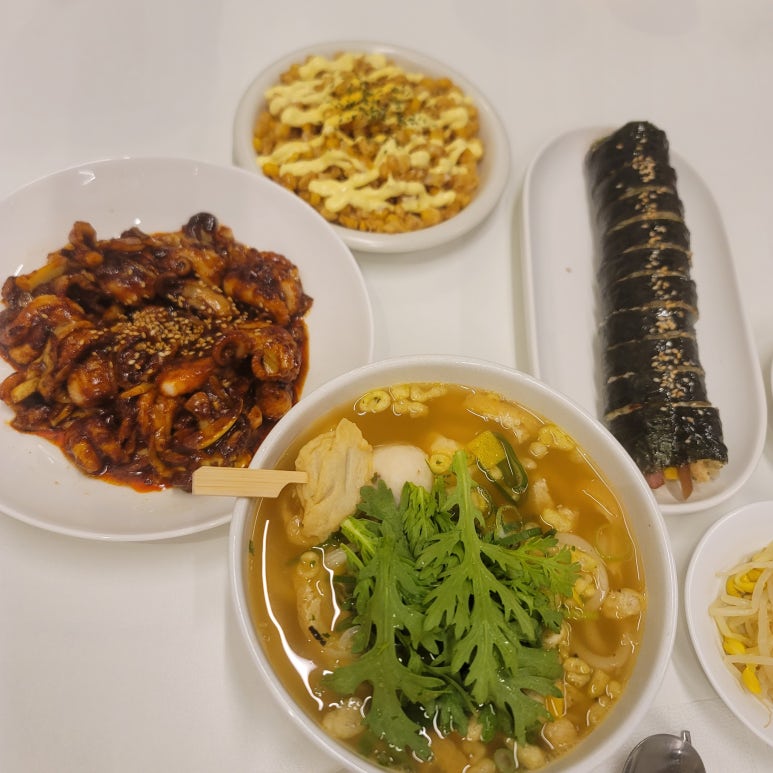 시월김밥 이미지
