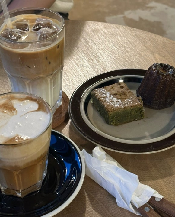 더모즈커피바 이미지