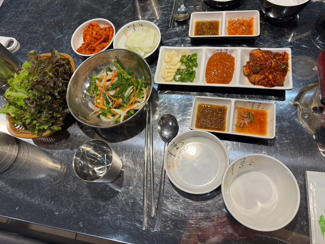 화덕에구운쑈유족발 이미지