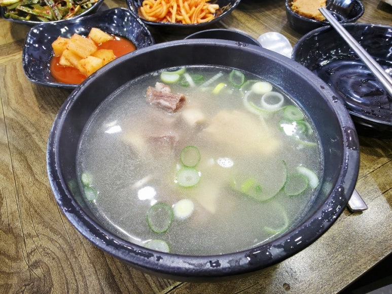 24시돌솥밥설렁탕 이미지