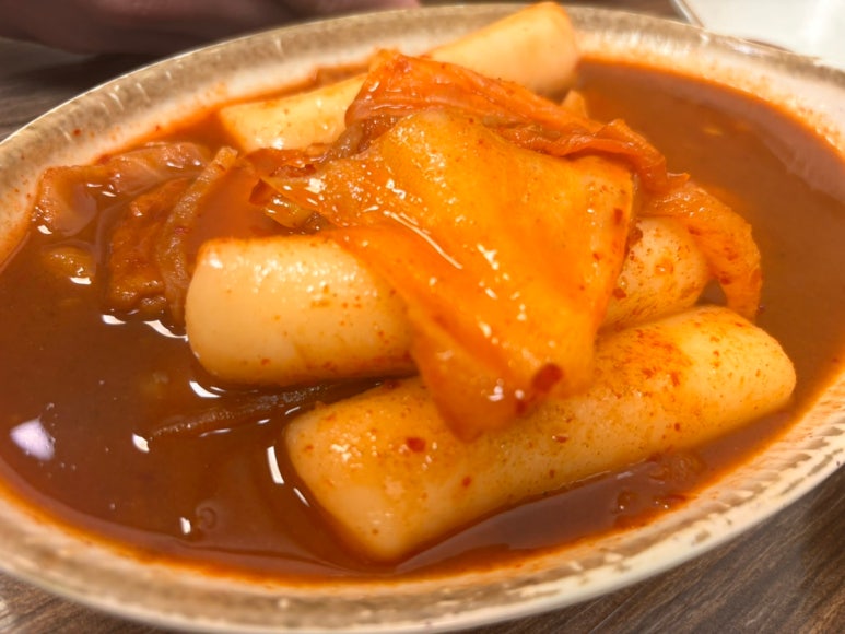 씽씽잎새손만두분식 이미지