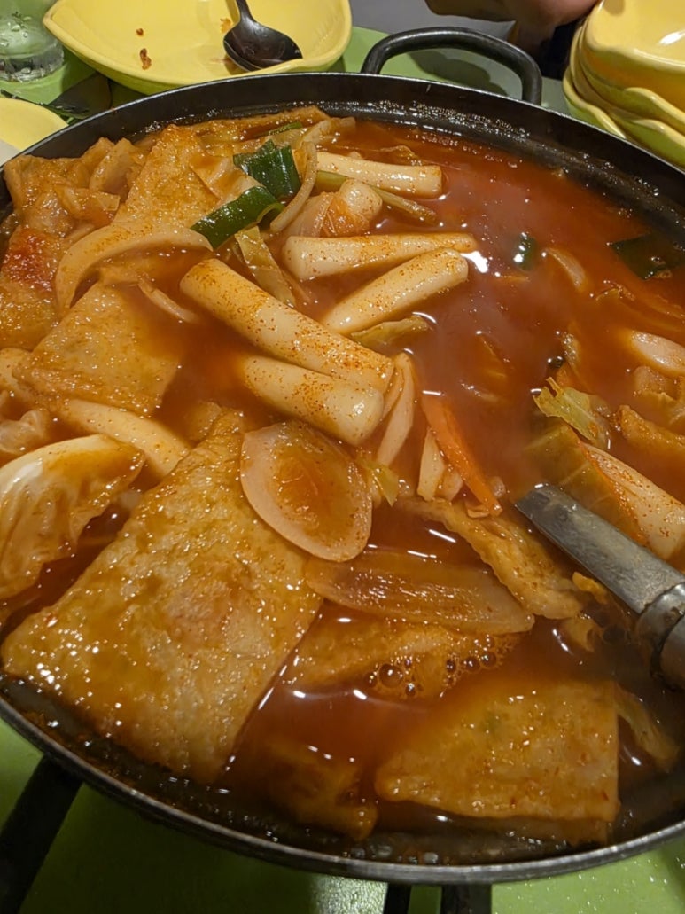 씨엠치킨 이미지