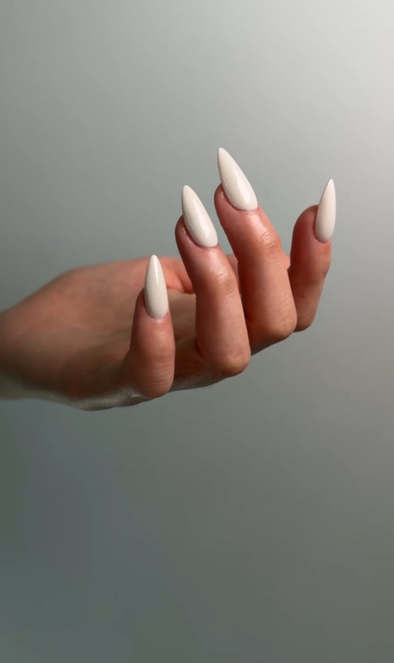 네일아련 이미지